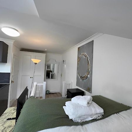 Loft Studio Shepherd'S Bush London Near Everything מראה חיצוני תמונה