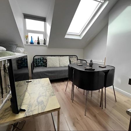 Loft Studio Shepherd'S Bush London Near Everything מראה חיצוני תמונה
